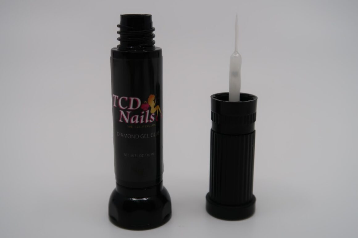 TCD Nails Diamond Glue